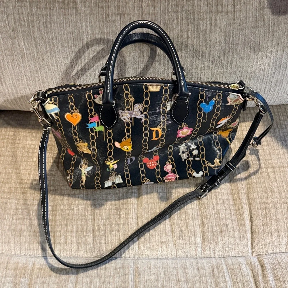 Dooney & Bourke Disney 11 x 13 character satchel with detachable strap black - Picture 4 of 12